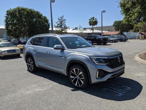 2025 Volkswagen Atlas 2.0T SEL Premium R-Line 4MOTION