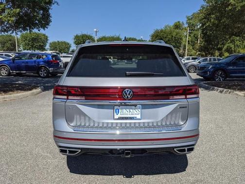 2025 Volkswagen Atlas 2.0T SEL Premium R-Line 4MOTION