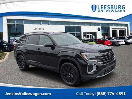 2025 Volkswagen Atlas 2.0T SE w/Technology
