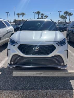 2023 Toyota Highlander XSE
