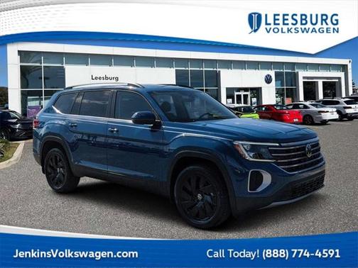 2025 Volkswagen Atlas 2.0T SE w/Technology