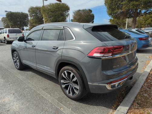 2021 Volkswagen Atlas Cross Sport 3.6L V6 SEL R-Line