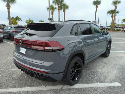 2026 Volkswagen Atlas Cross Sport 2.0T SEL