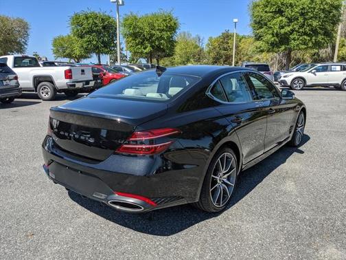 2024 Genesis G70 2.5T RWD