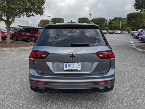 2023 Volkswagen Tiguan 2.0T SE R-Line Black 4MOTION