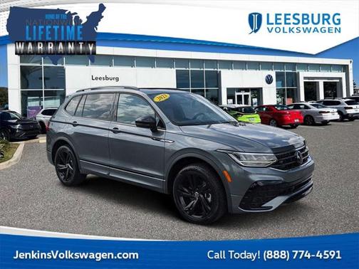 2023 Volkswagen Tiguan 2.0T SE R-Line Black 4MOTION