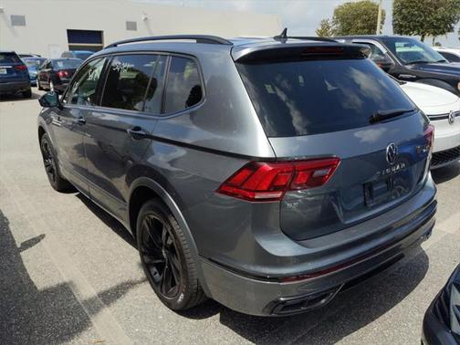 2023 Volkswagen Tiguan 2.0T SE R-Line Black 4MOTION