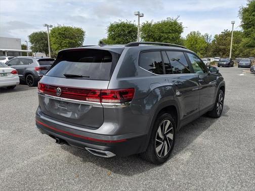 2024 Volkswagen Atlas 2.0T SE w/Technology