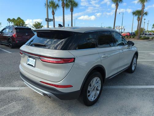 2023 Lincoln Corsair Standard