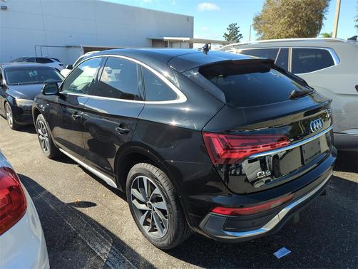 2023 Audi Q5 40 Premium Plus