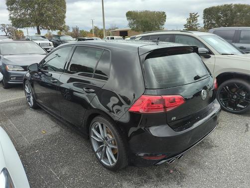 2017 Volkswagen Golf R 2.0T DSG