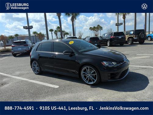 2017 Volkswagen Golf R 2.0T DSG