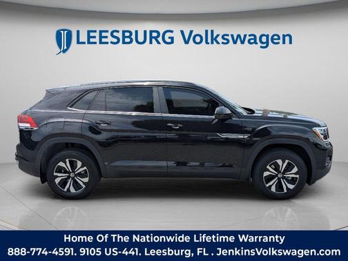 Deep Black 2026 Volkswagen Atlas Cross Sport 2.0T SE