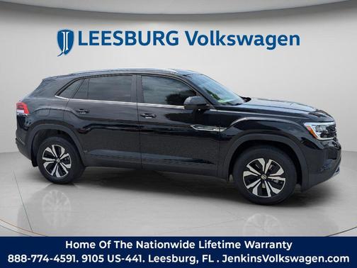 Deep Black 2026 Volkswagen Atlas Cross Sport 2.0T SE
