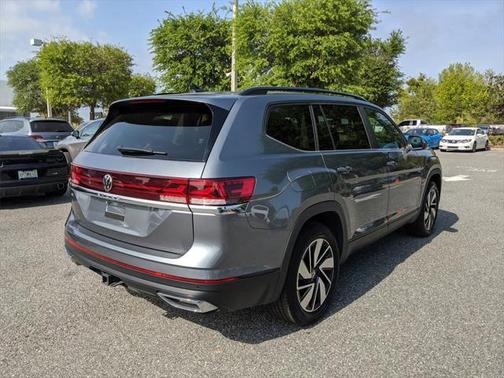2024 Volkswagen Atlas 2.0T SE w/Technology