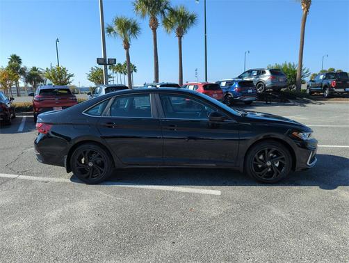 2026 Volkswagen Jetta 1.4T SE