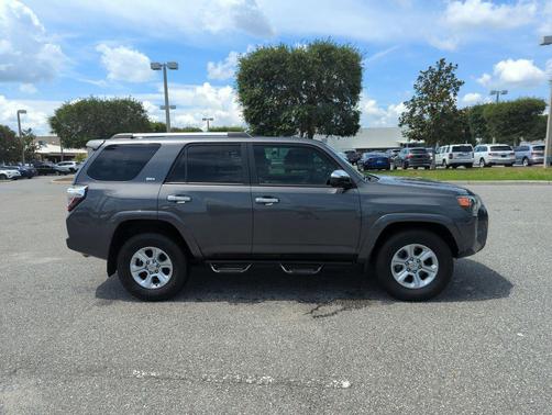 Magnetic Gray Metallic 2020 Toyota 4Runner SR5