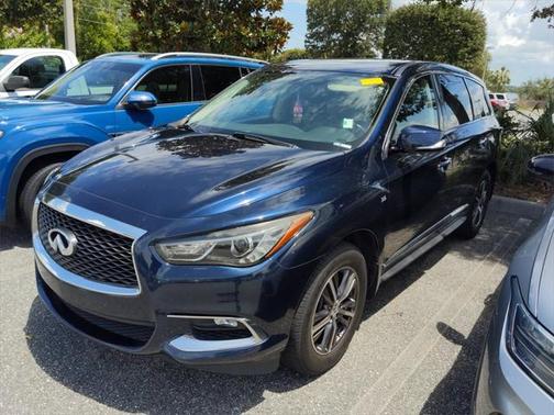 2017 INFINITI QX60 Base