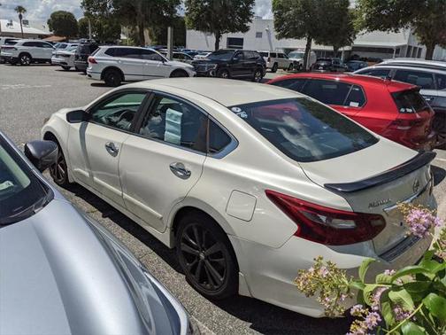 2017 Nissan Altima 2.5 SR