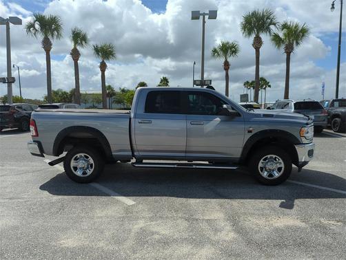 2021 RAM 2500 Big Horn Crew Cab 4x4 6'4' Box