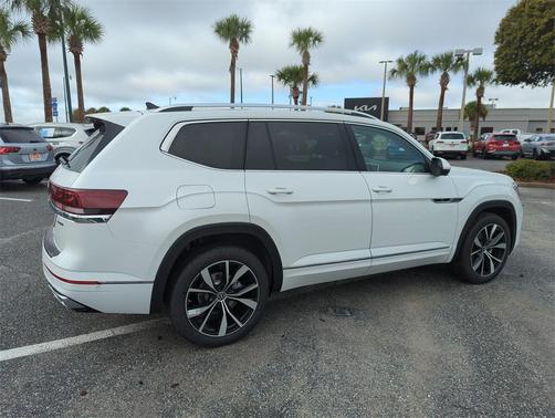 2026 Volkswagen Atlas 2.0T SEL Premium R-Line 4MOTION