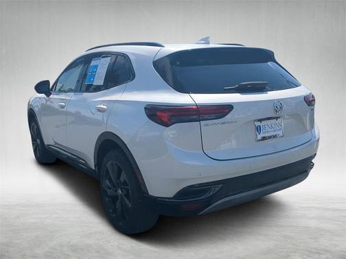 2023 Buick Envision Essence FWD