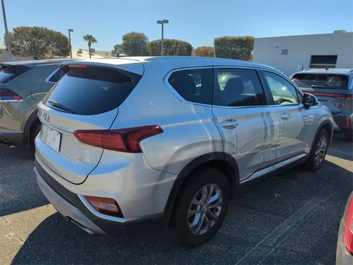 2019 Hyundai SANTA FE SE 2.4