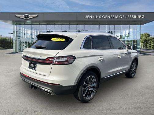 2022 Lincoln Nautilus Reserve