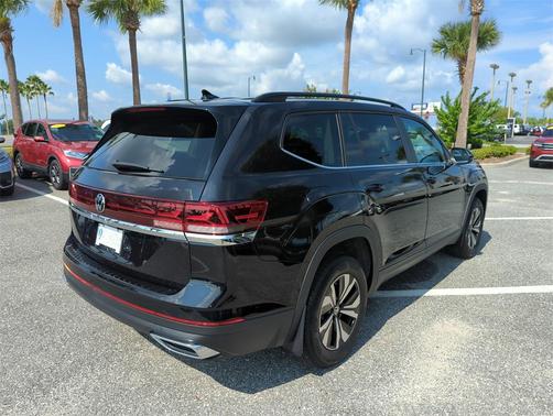 2026 Volkswagen Atlas 2.0T SE