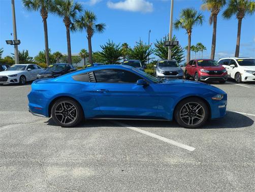2020 Ford Mustang EcoBoost