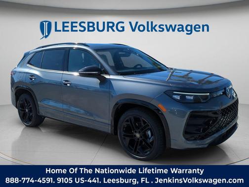 Platinum Gray Metallic 2026 Volkswagen Tiguan 2.0T SE R-Line Black