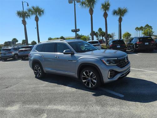 2026 Volkswagen Atlas 2.0T SEL Premium R-Line 4MOTION