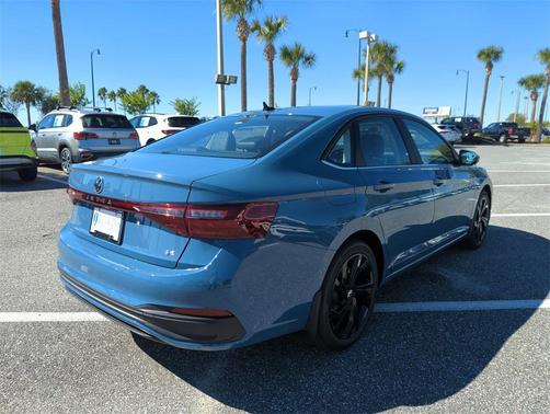 2026 Volkswagen Jetta 1.4T SE