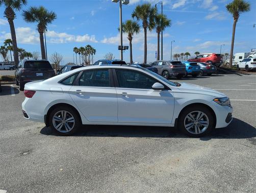 2024 Volkswagen Jetta 1.5T SE