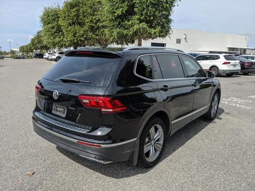 2021 Volkswagen Tiguan 2.0T SEL