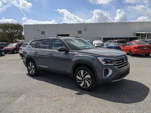 2025 Volkswagen Atlas 2.0T SE w/Technology