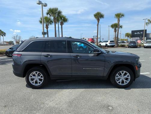 2022 Jeep Grand Cherokee Limited