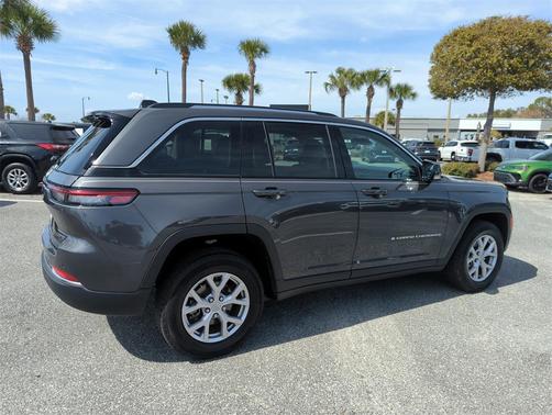 2022 Jeep Grand Cherokee Limited