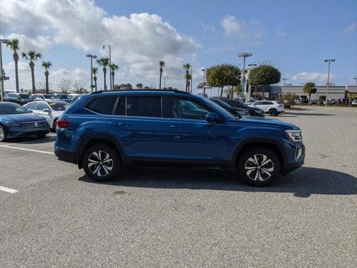 2025 Volkswagen Atlas 2.0T SE