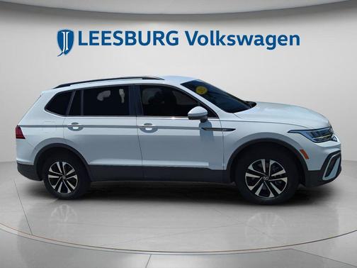 Pure White 2022 Volkswagen Tiguan 2.0T S 4MOTION