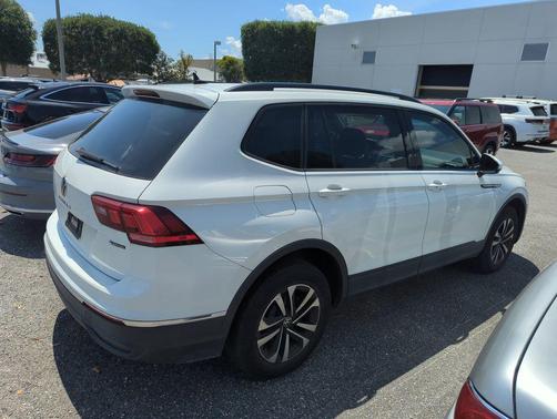Pure White 2022 Volkswagen Tiguan 2.0T S 4MOTION