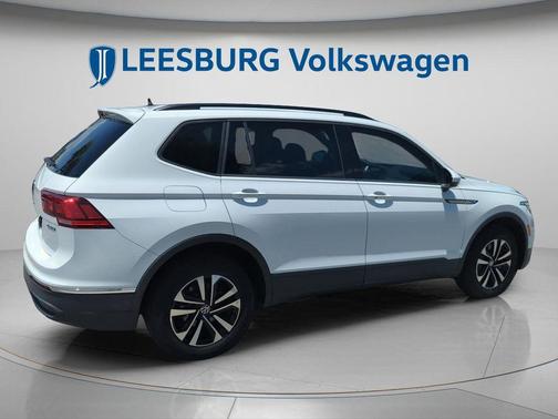 Pure White 2022 Volkswagen Tiguan 2.0T S 4MOTION