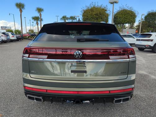 2026 Volkswagen Atlas Cross Sport 2.0T SEL Premium