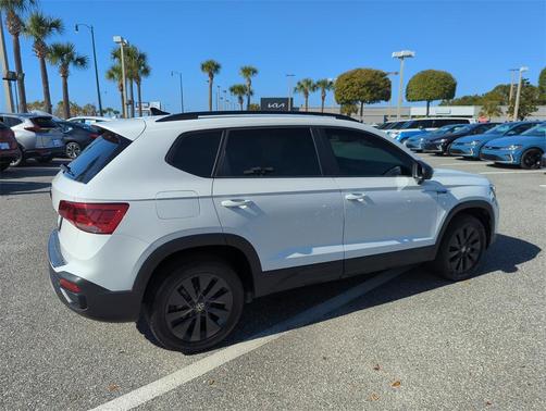 2022 Volkswagen Taos 1.5T S