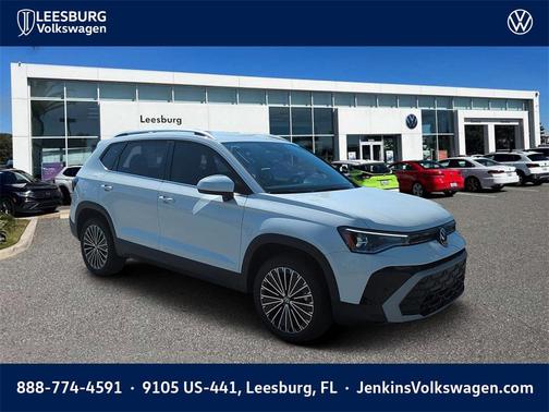 2025 Volkswagen Taos 1.5T SE