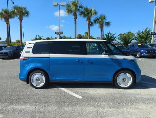 2025 Volkswagen ID. Buzz 1st Edition with 4MOTION