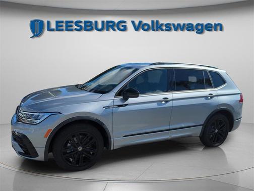 2022 Volkswagen Tiguan 2.0T SE R-Line Black
