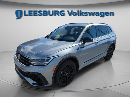2022 Volkswagen Tiguan 2.0T SE R-Line Black