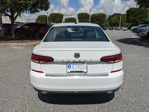2021 Volkswagen Passat 2.0T SE