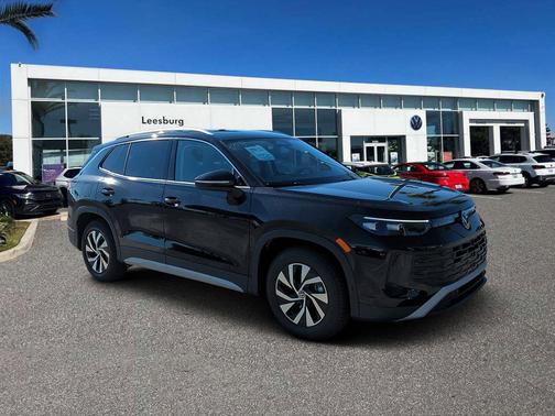 Deep Black 2026 Volkswagen Tiguan 2.0T S